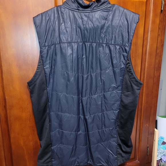 Mens Smartwool Vest - Picture 3 of 6